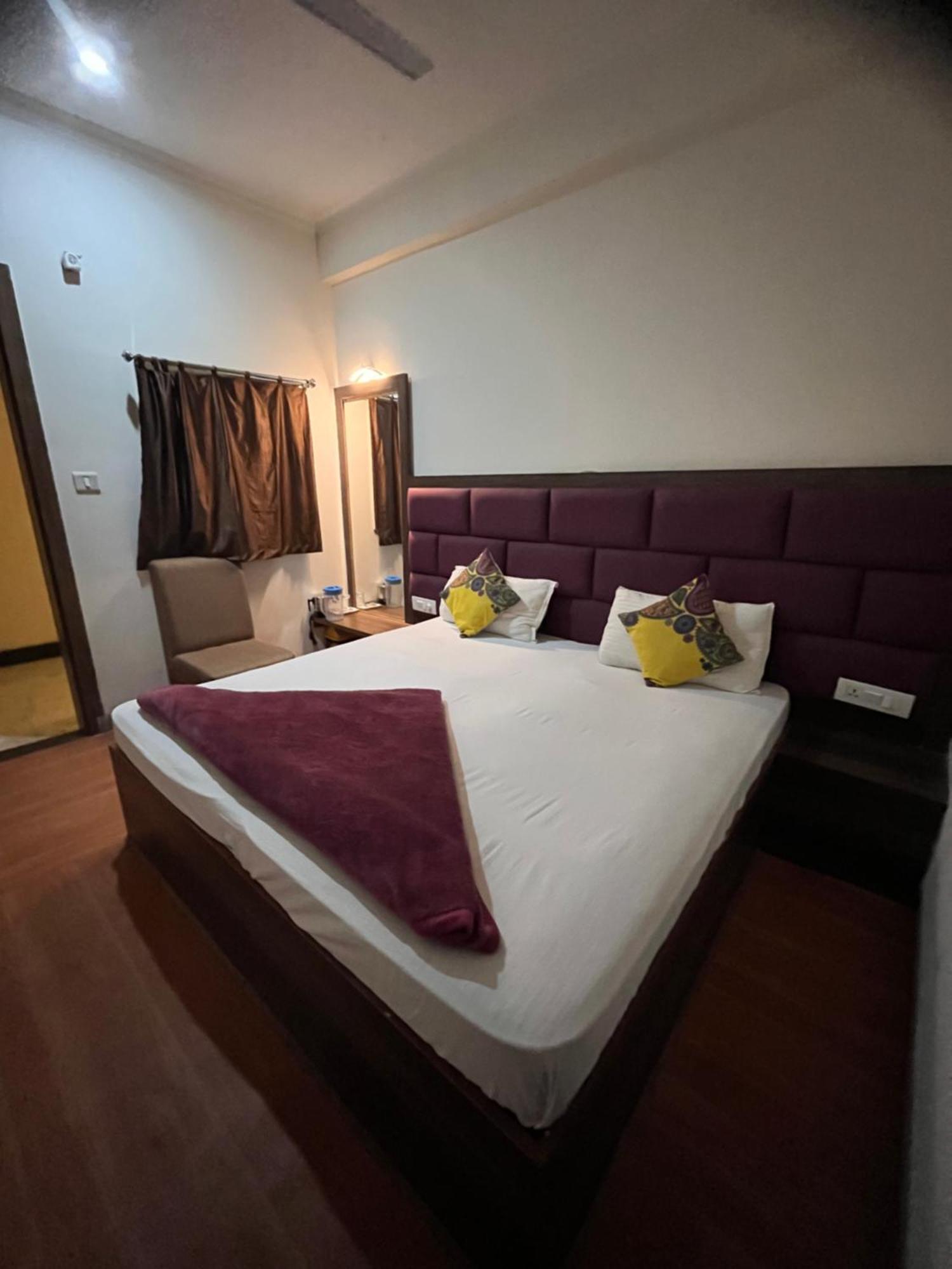 Hot - House Of Travellers Taj View Agra (Uttar Pradesh) Exterior foto