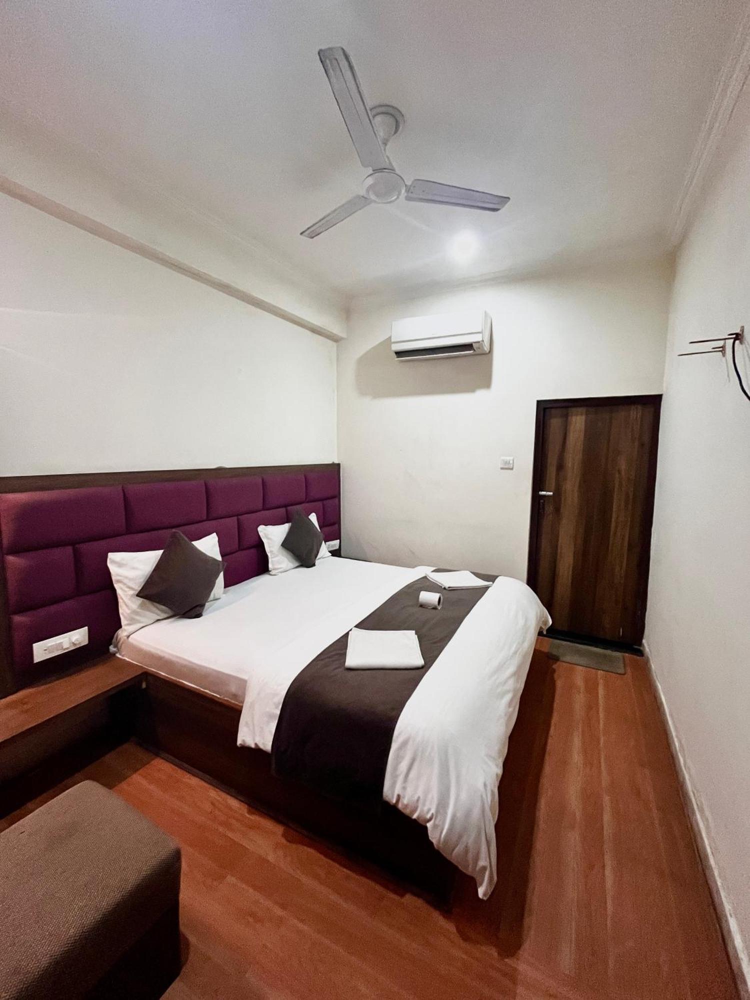 Hot - House Of Travellers Taj View Agra (Uttar Pradesh) Exterior foto